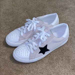 ijusthavetohaveit shoes